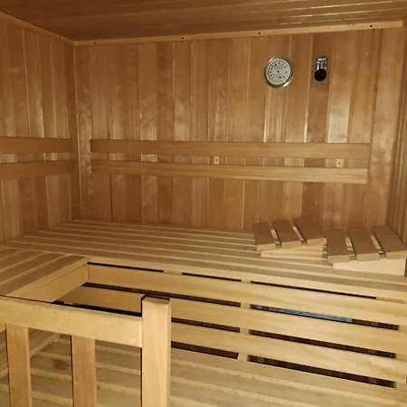 Ferienwohnung Ruesing برونلاغ